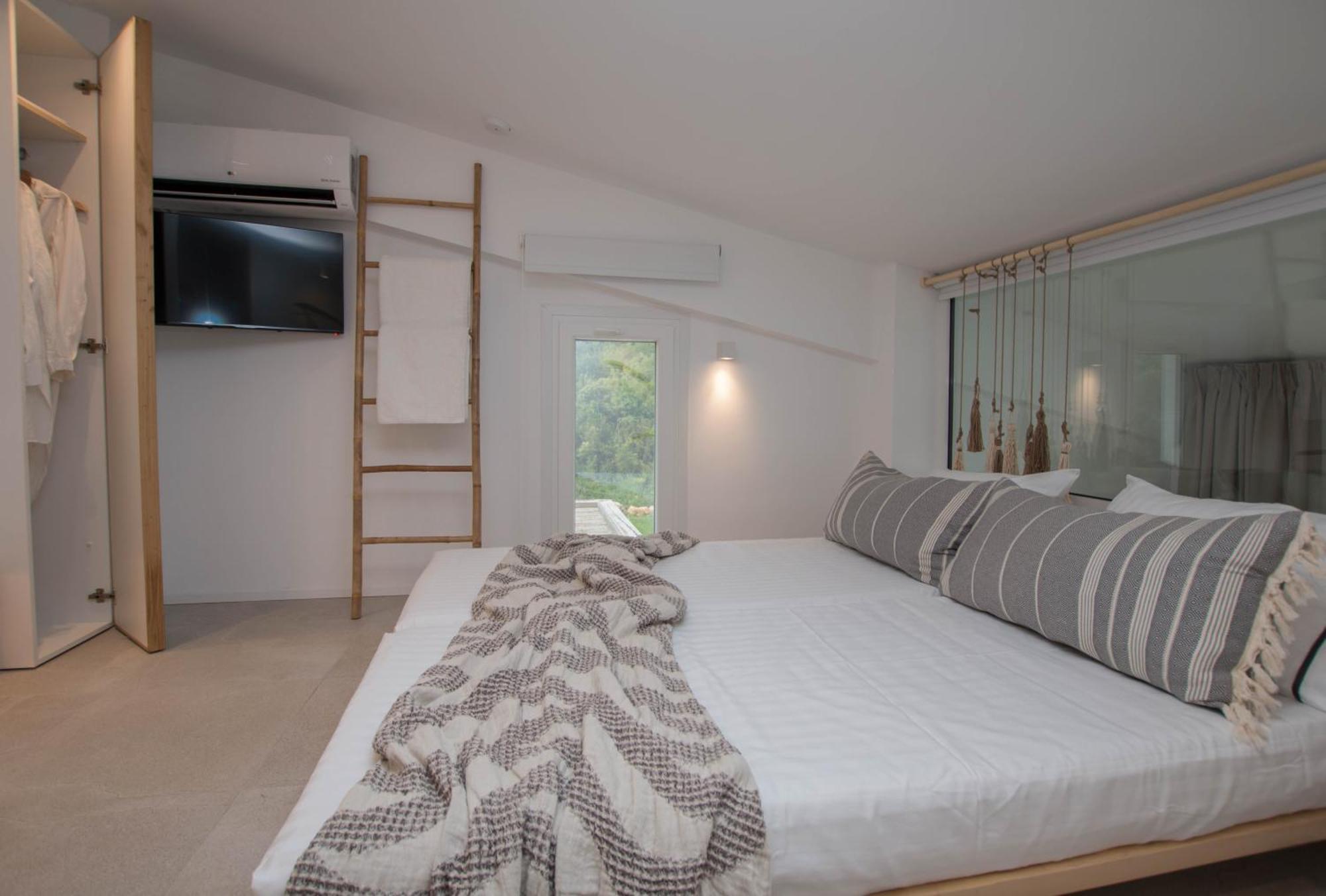 Aristotelia Gi - Premium Luxury Villas With Private Pools Olympiada Bagian luar foto
